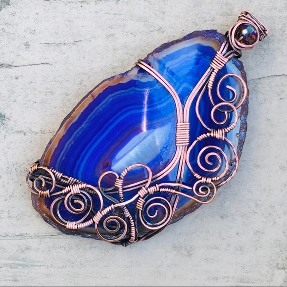 Druzy purple agate geode wirewrap pendant necklace - Picture 5 of 8